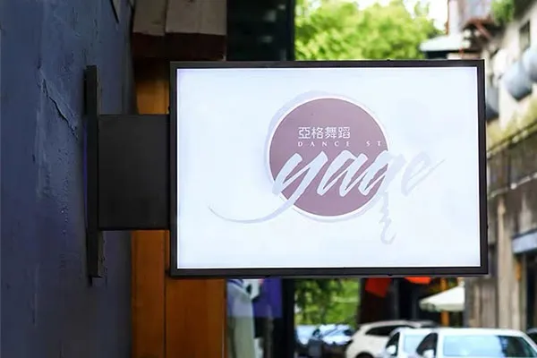 Bảng giá làm biển vẫy alu tại Làm Bảng Hiệu Co