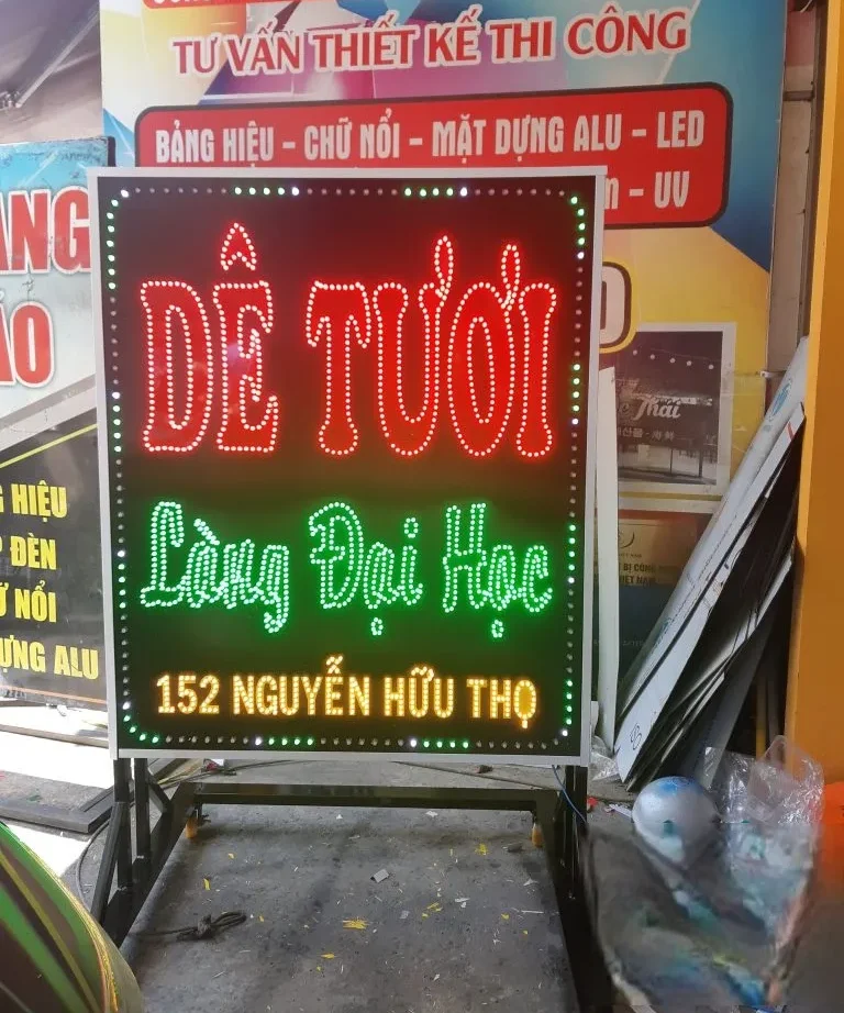 Biển Led Đứng Biển Led Đứng