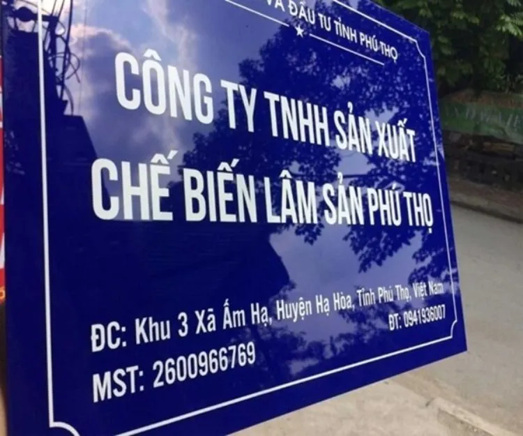 Biển công ty mica