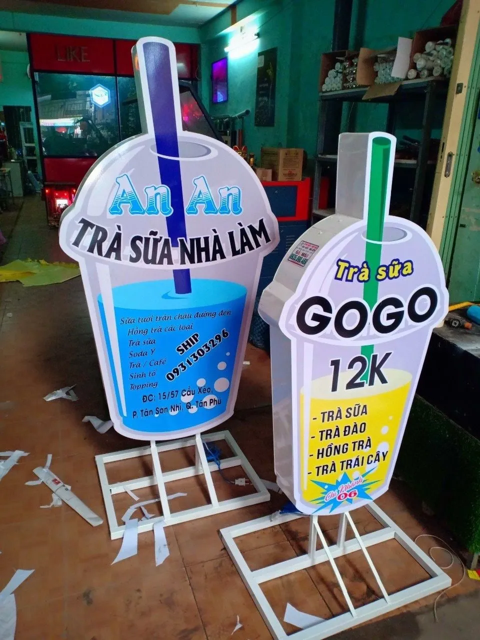 Bảng hiệu trà sữa