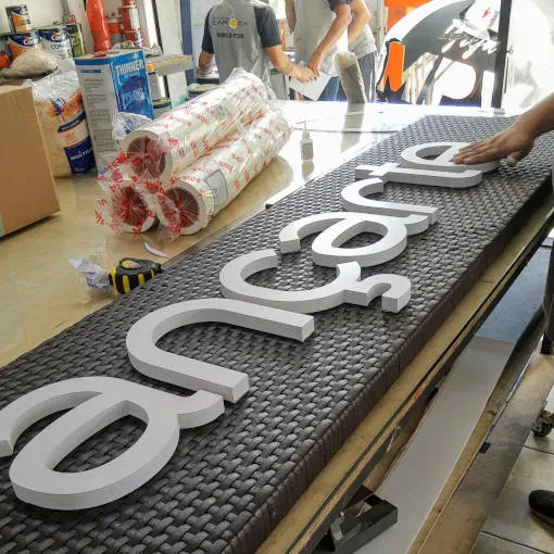 Dịch vụ làm chữ nổi formex theo yêu cầu tại Làm Bảng Hiệu Co