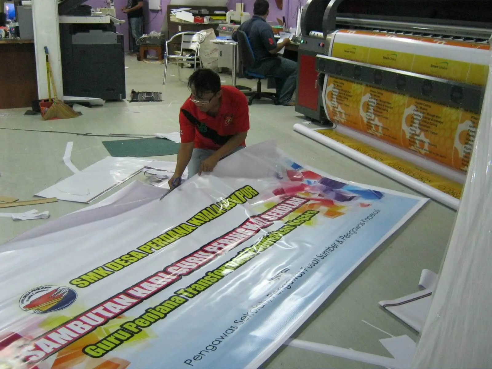 Làm Bảng Hiệu Co sở hữu kho mẫu thiết kế phong phú với hàng ngàn mẫu in bạt hilex đẹp cho nhiều ngành nghề khác nhau