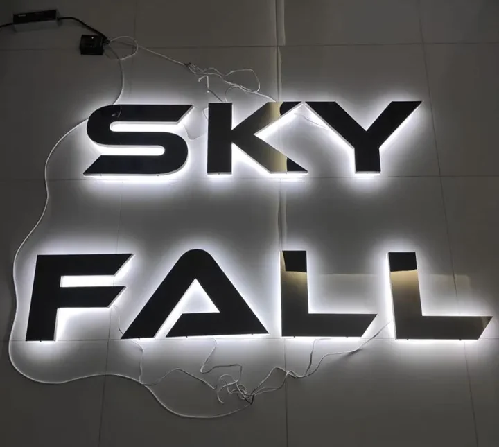 Mica là vật liệu được ưa chuộng nhất trong làm Chữ Nổi Led Hắt Sáng Chân nhờ những ưu điểm vượt trội Mica là vật liệu được ưa chuộng nhất trong làm Chữ Nổi Led Hắt Sáng Chân nhờ những ưu điểm vượt trội