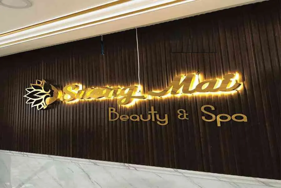 Làm Bảng Hiệu Co cung cấp đa dạng các loại biển quảng cáo spa với nhiều chất liệu khác nhau