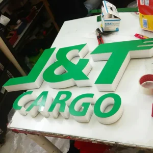 Biển công ty chữ nổi – bảng chữ nổi văn phòng – nhiều chất liệu