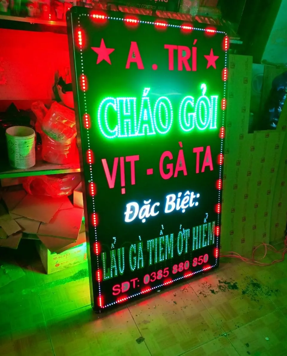 Biển LED đứng – bảng LED đứng – biển đèn LED dạng trụ - Ảnh 3