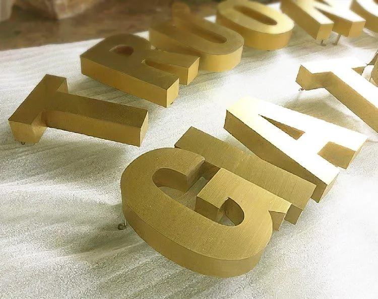 Chữ inox mạ vàng – chữ inox vàng gương – chữ inox quảng cáo - Ảnh 2