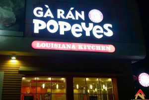 Mẫu biển bảng quảng c&aacute;o nh&agrave; h&agrave;ng đẹp