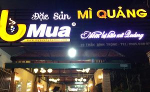 Mẫu biển bảng quảng c&aacute;o nh&agrave; h&agrave;ng đẹp