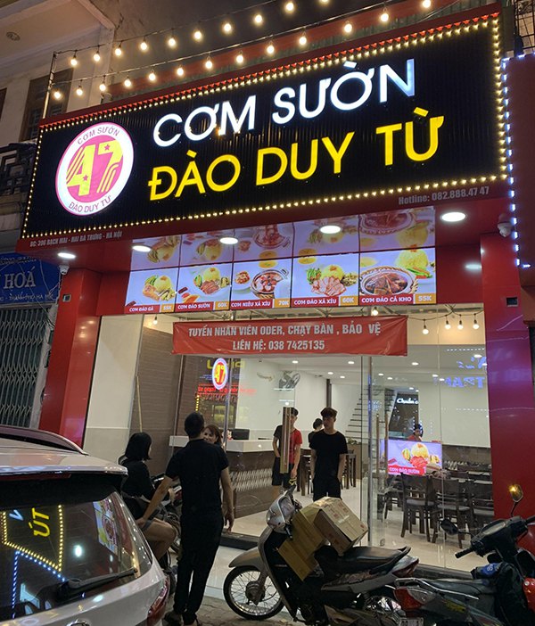 bien quang cao nha hang dep 1