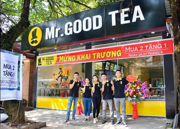 Một mẫu biển hiệu trà sữa đẹp, độc đáo và bắt mắt sẽ là thỏi nam châm hút khách, biến quán của bạn thành một tọa độ hot-hit mà ai cũng muốn ghé qua