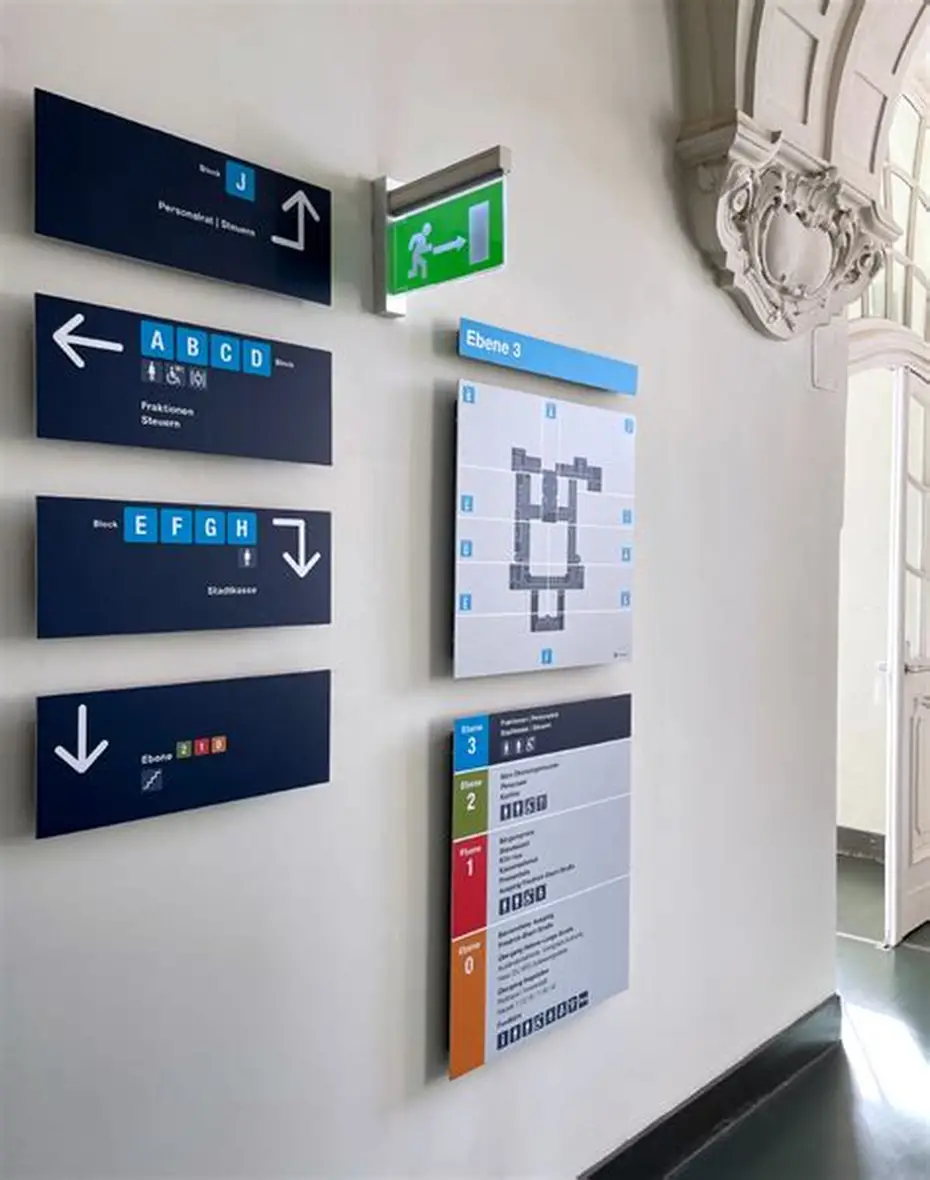 Biển chỉ dẫn & sơ đồ tầng giảm ma sát trong mọi hành trình di chuyển, tăng an toàn, nâng chuẩn hình ảnh và hỗ trợ vận hành hiệu quả.