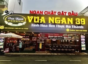 Trong cuộc chiến thu hút thực khách, biển hiệu nhà hàng chính là tấm vé đầu tiên bạn gửi tới khách qua đường