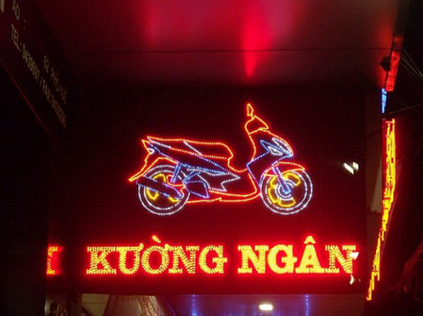 bien-quang-cao-den-led-tai-ha-noi