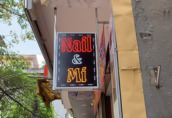 mau bang hieu quang cao den led dep 5