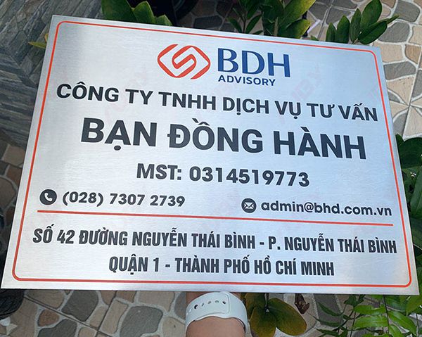 bang hieu cong ty 11