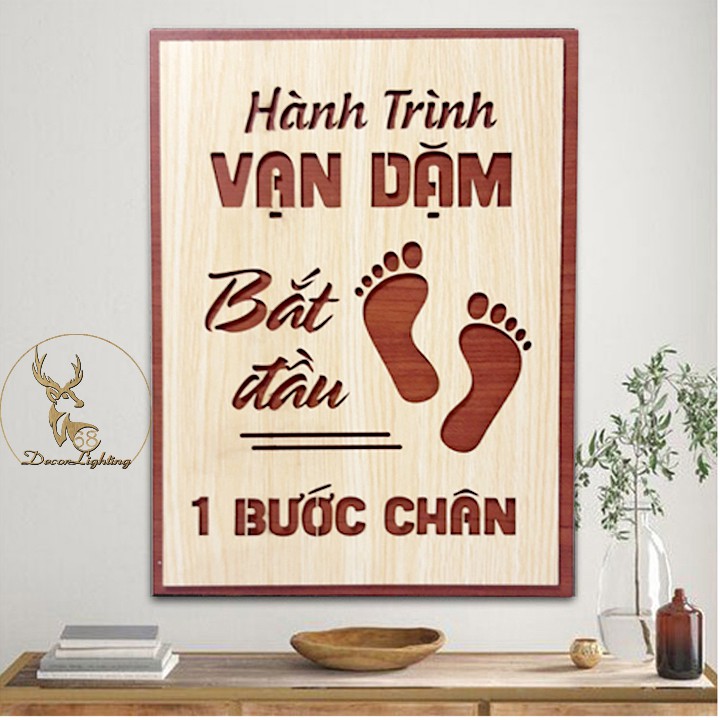 Lau bằng khăn mềm + dung dịch không ăn mòn. Tránh vật sắc nhọn chà lên bề mặt mica/inox để giữ độ bóng