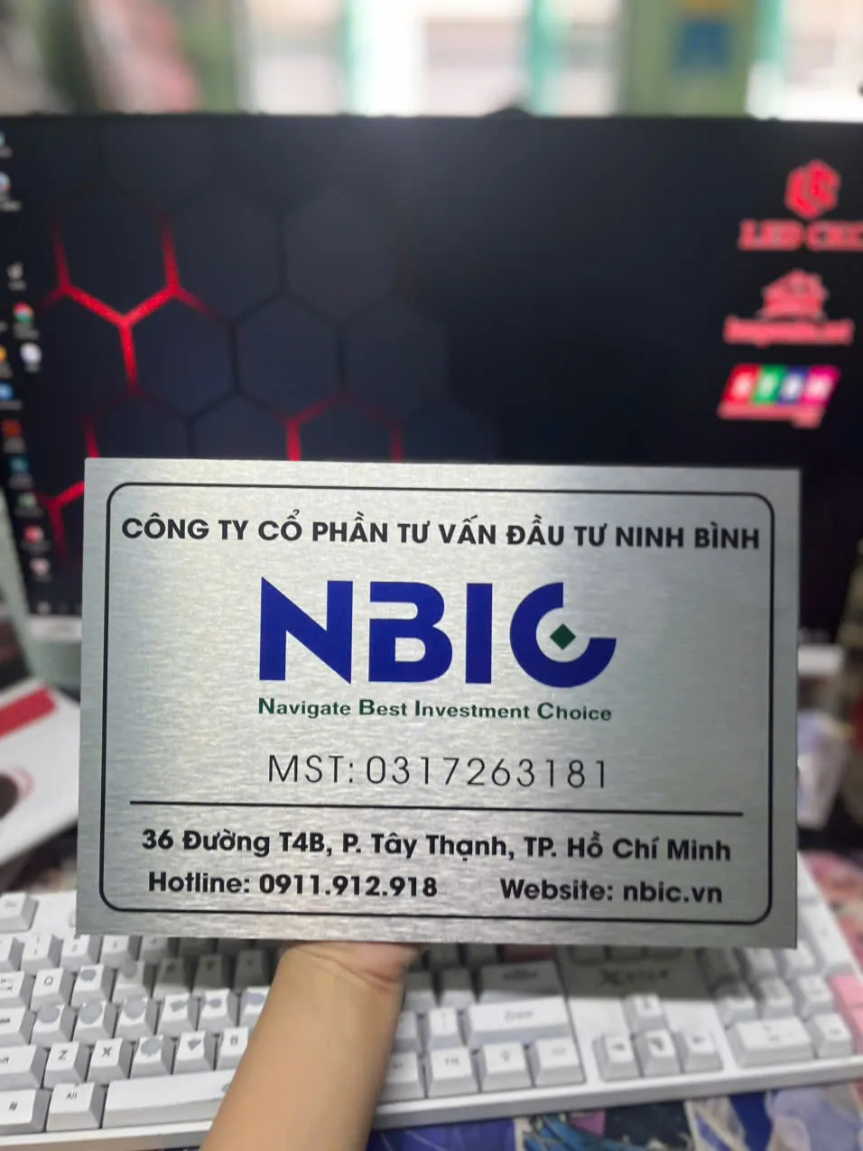Bảng hiệu công ty - Ảnh 13