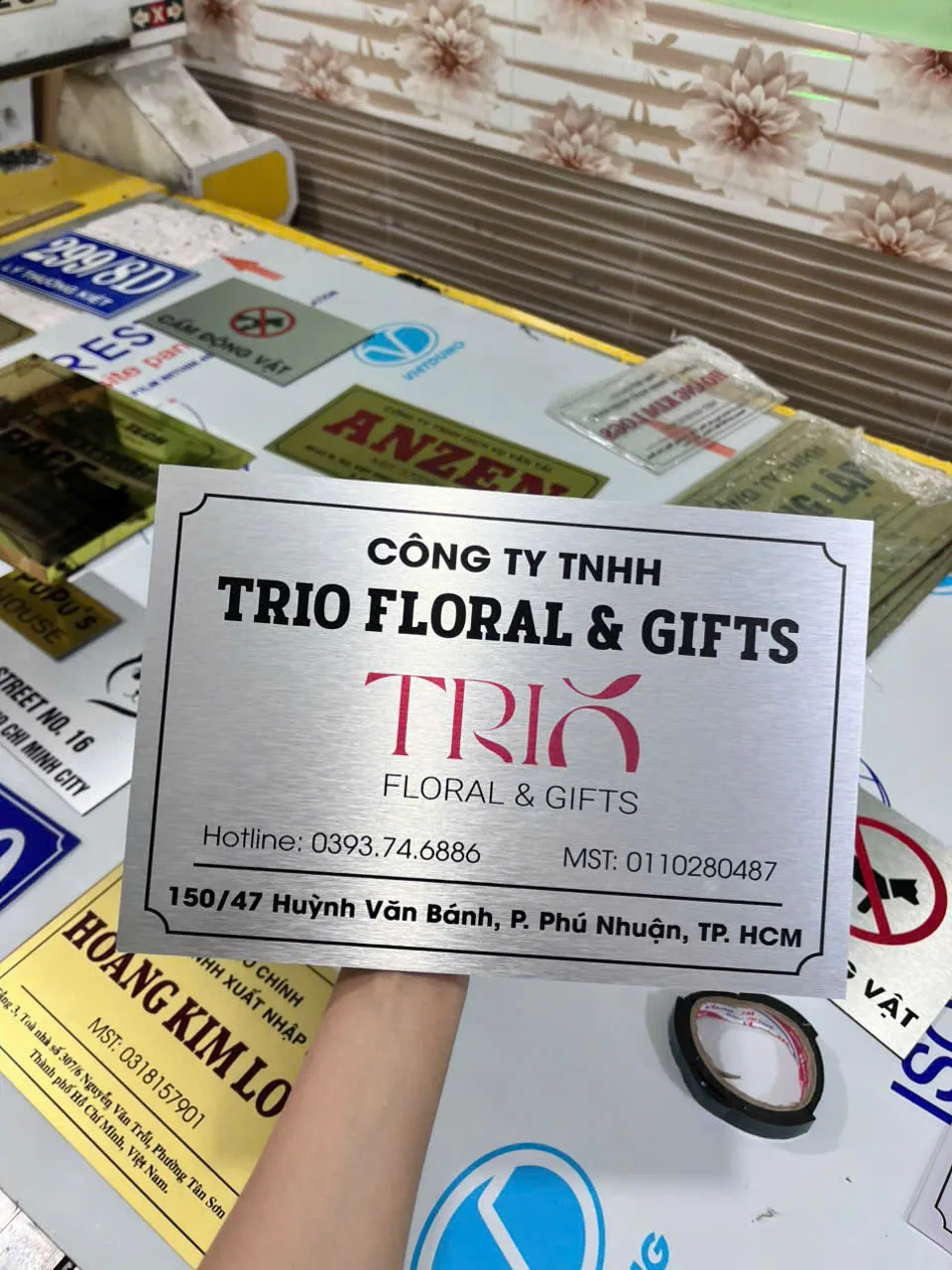 Bảng hiệu công ty - Ảnh 11